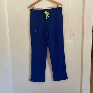 Figs kade cargo electric blue scrub pants size small